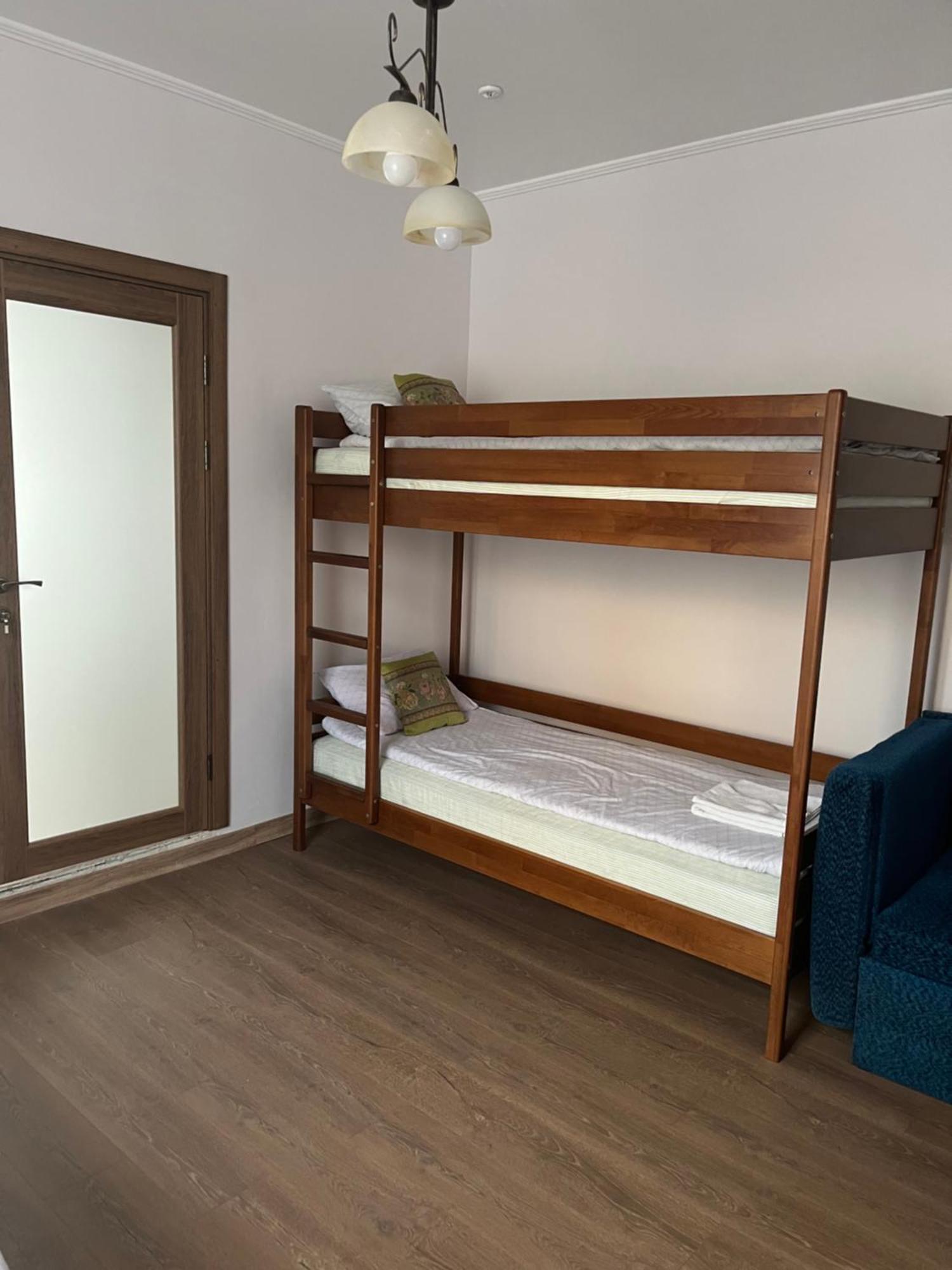 Adonis Hotel Ungvár Kültér fotó